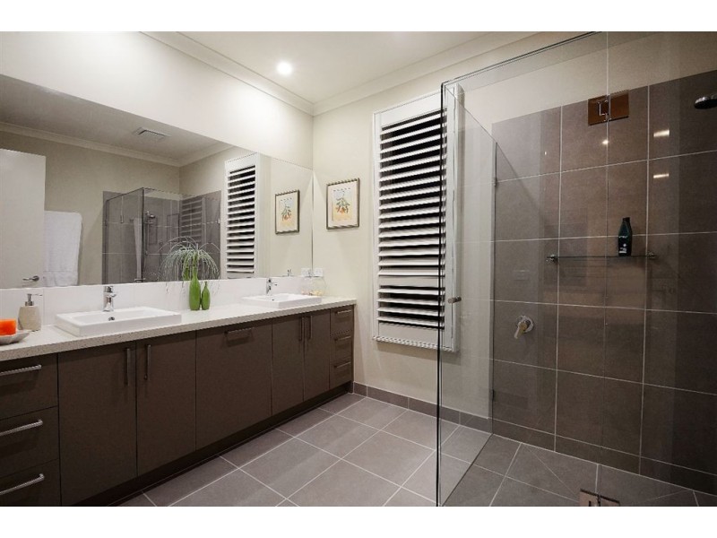 9 Bay Vista Close, Mount Martha VIC 3934