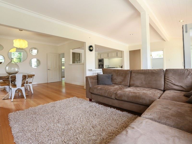 12 Adelaide Street, Mornington VIC 3931