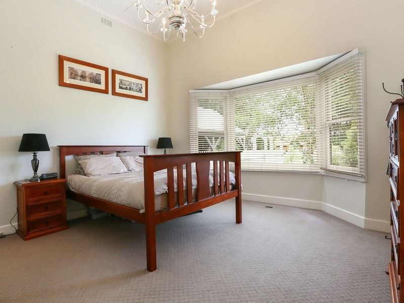 12 Adelaide Street, Mornington VIC 3931