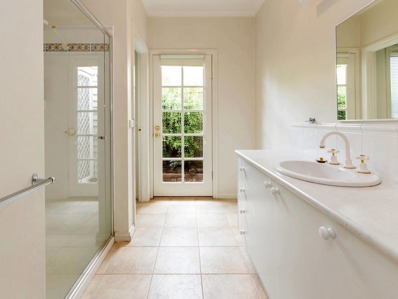 1 Tira Court, Mornington VIC 3931