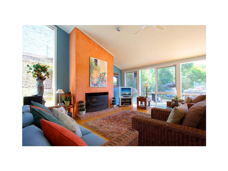 18-20 Peel Grove, Mount Martha VIC 3934