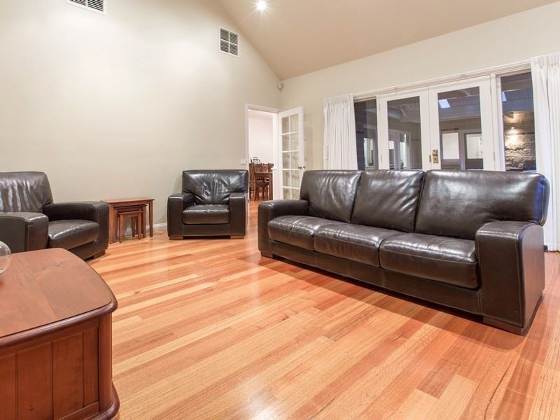 7 Sunrise Court, Mount Martha VIC 3934