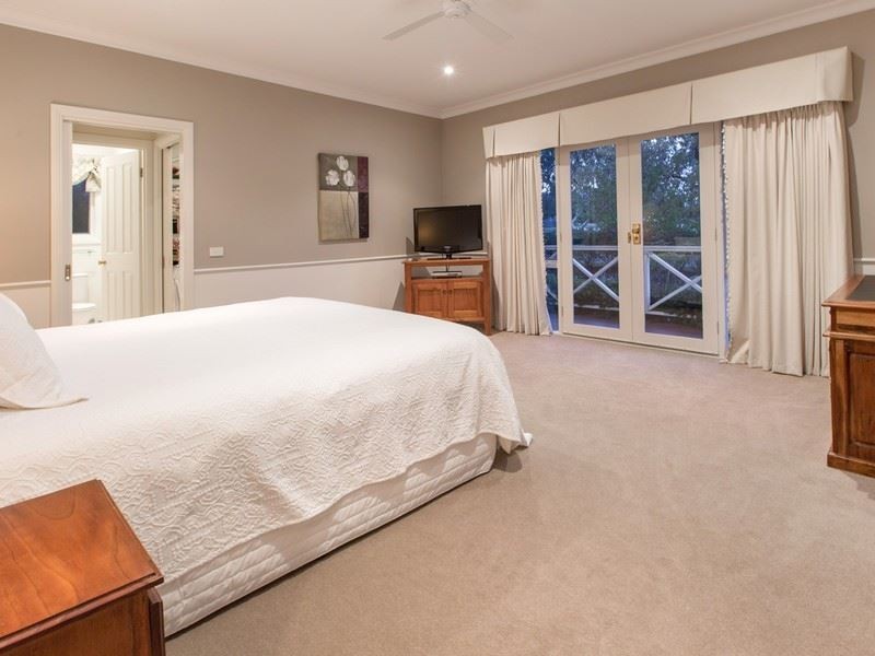 7 Sunrise Court, Mount Martha VIC 3934