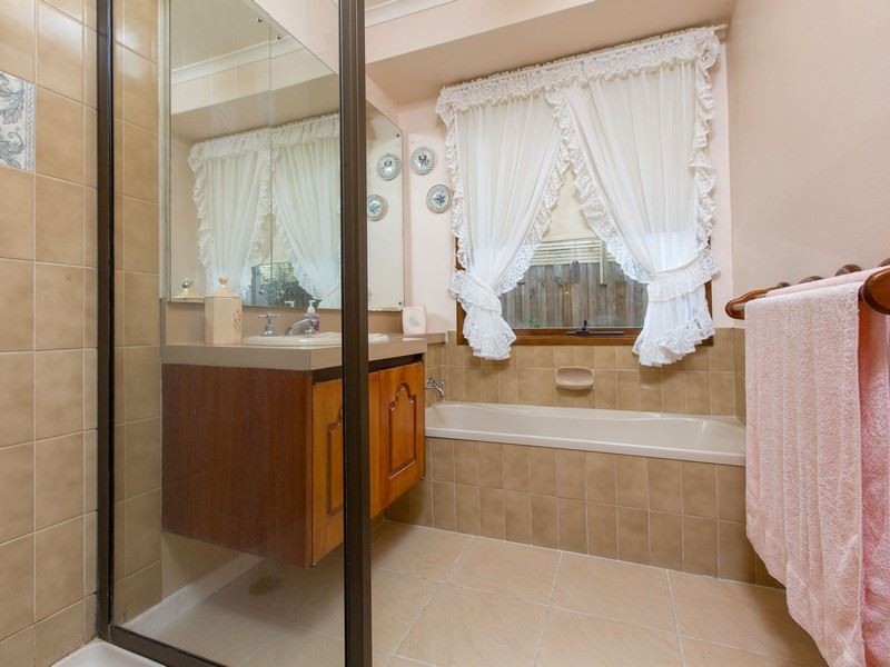 101 Robertson Drive, Mornington VIC 3931