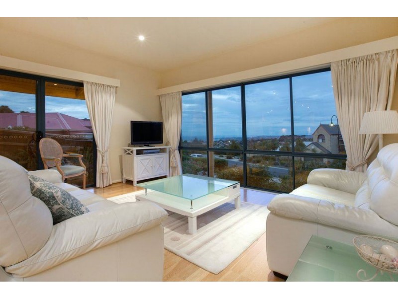 3 Hove Road, Mount Martha VIC 3934