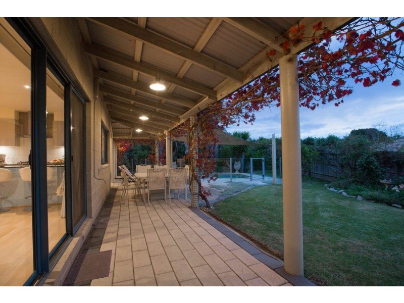 3 Hove Road, Mount Martha VIC 3934