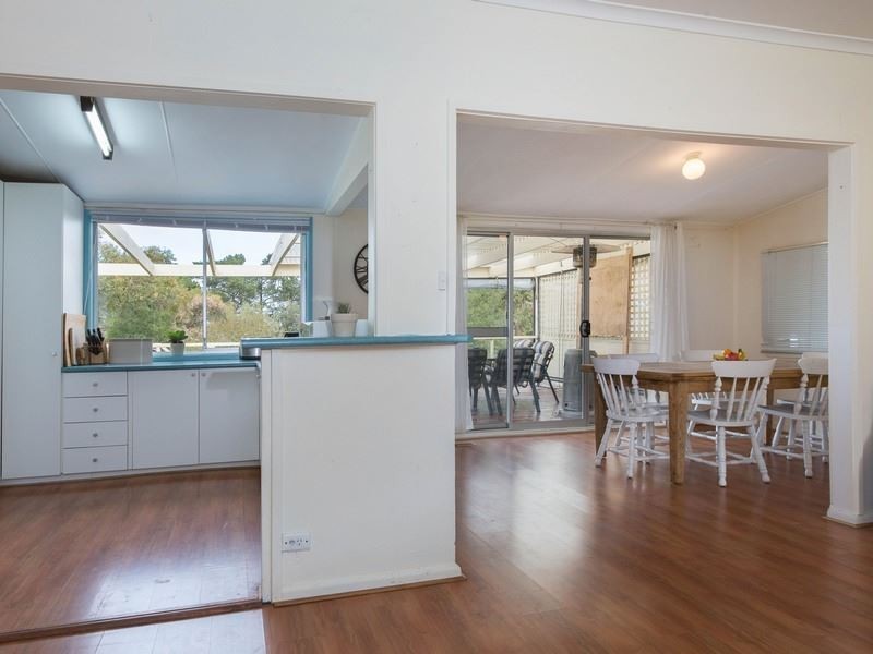 25 Azure Avenue, Balnarring VIC 3926