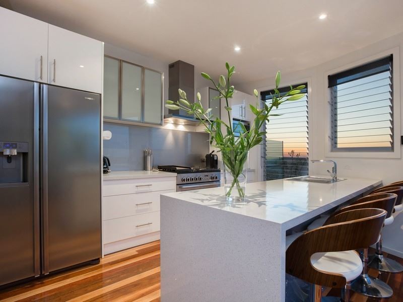 8 Yacht Court, Mornington VIC 3931