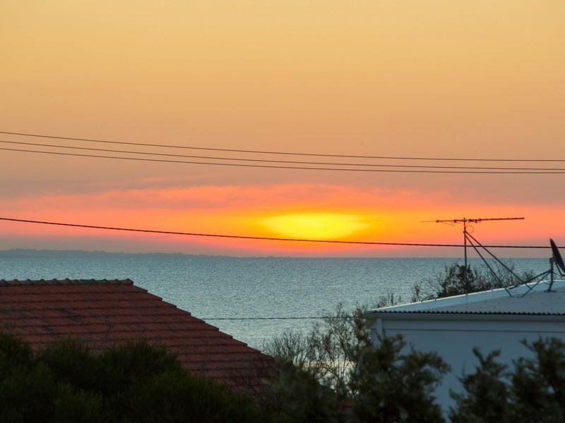 8 Yacht Court, Mornington VIC 3931