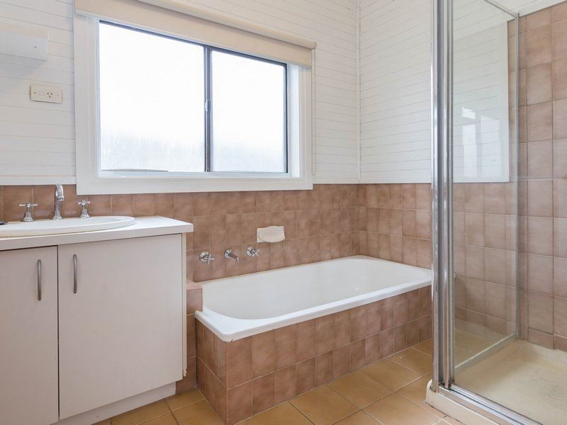 100 Robertson Drive, Mornington VIC 3931