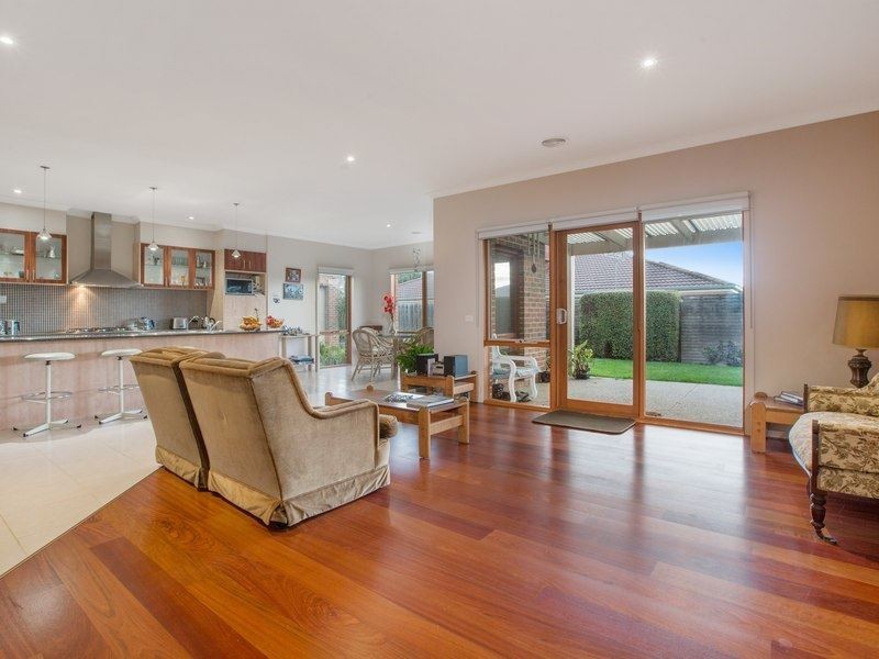 27 Serenity Way, Mornington VIC 3931