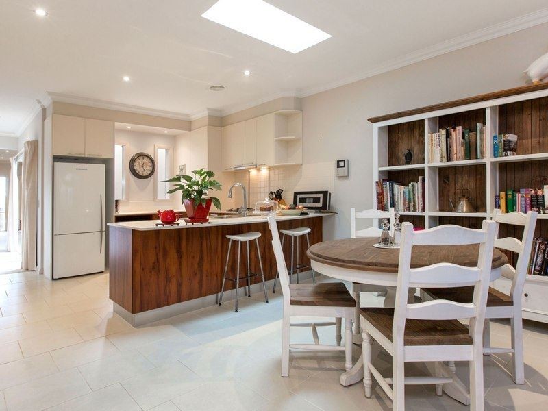 16 Dalsten Grove, Mount Eliza VIC 3930