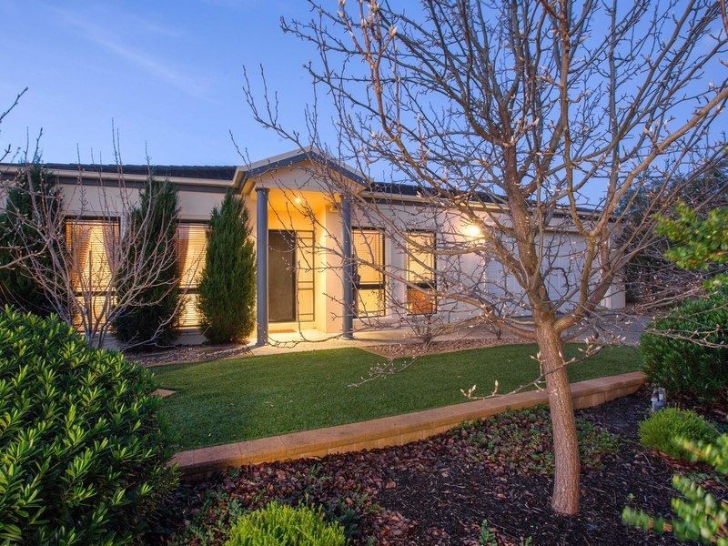 27 Coney Hurst Crescent, Mornington VIC 3931