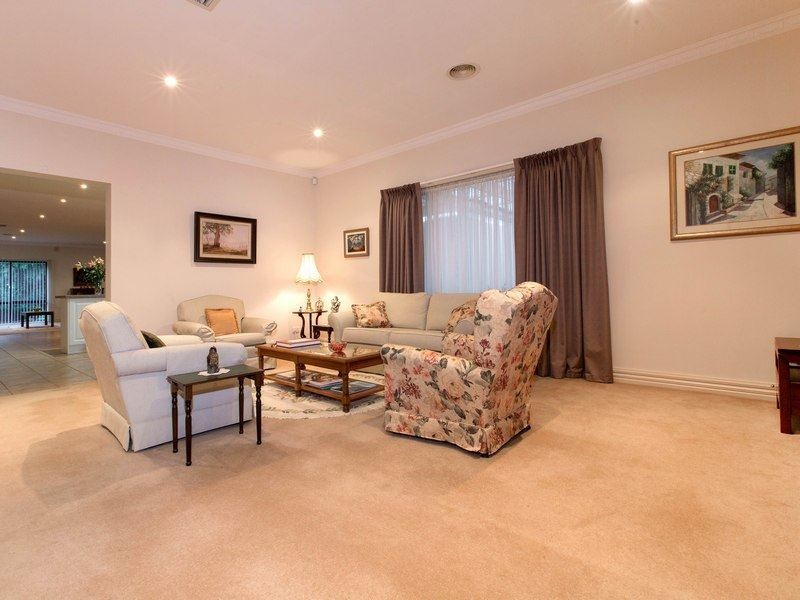 27 Coney Hurst Crescent, Mornington VIC 3931