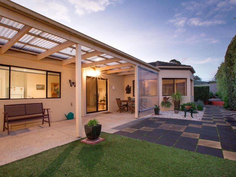 27 Coney Hurst Crescent, Mornington VIC 3931