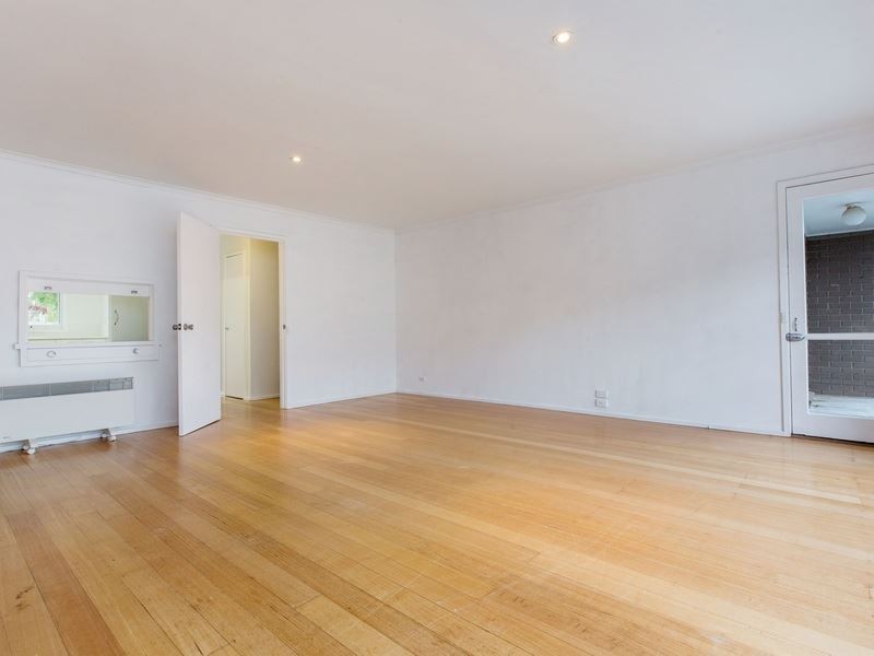 4/2 Beach Grove, Mornington VIC 3931