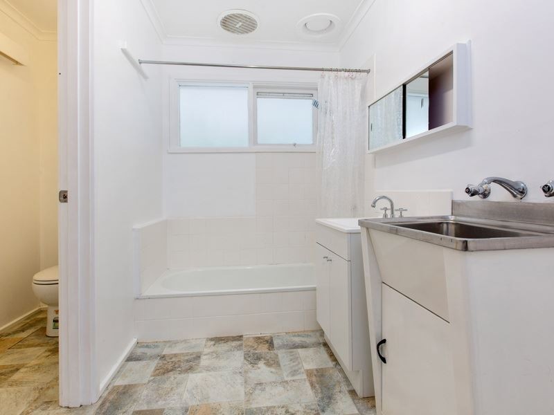 4/2 Beach Grove, Mornington VIC 3931