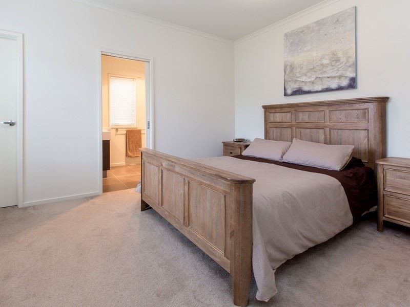 1/22c Green Island Avenue, Mount Martha VIC 3934