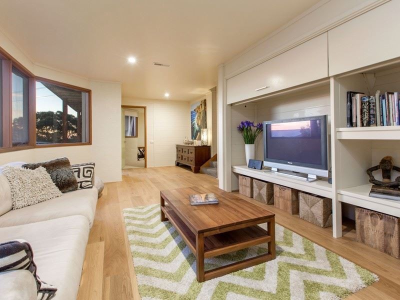 33 Bayview Road, Mccrae VIC 3938