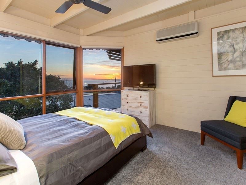 33 Bayview Road, Mccrae VIC 3938