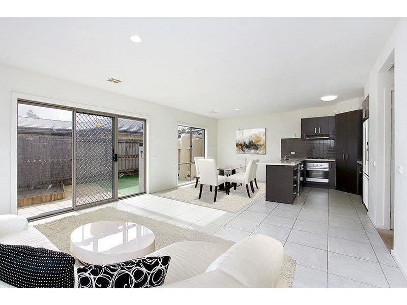 7/110 Bungower Road, Mornington VIC 3931