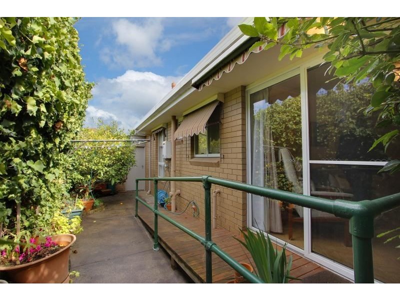 1/54 Wilsons Road, Mornington VIC 3931