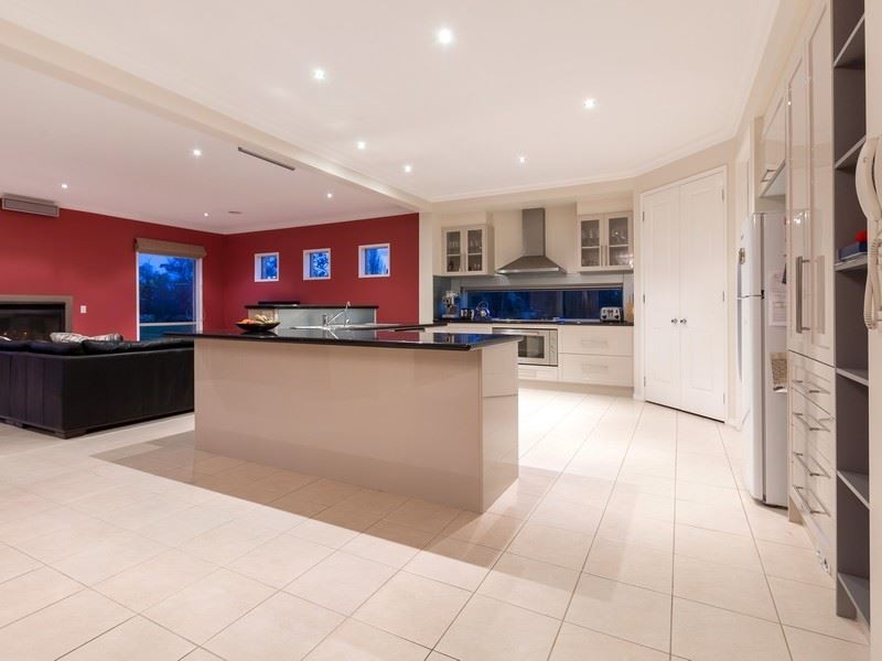 634 Stumpy Gully Road, Tuerong VIC 3915
