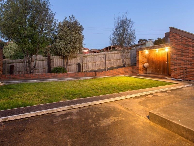 6 Zammit Court, Frankston VIC 3199