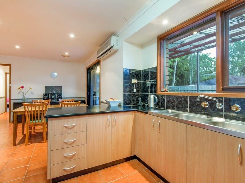 10 Montrose Avenue, Somerville VIC 3912