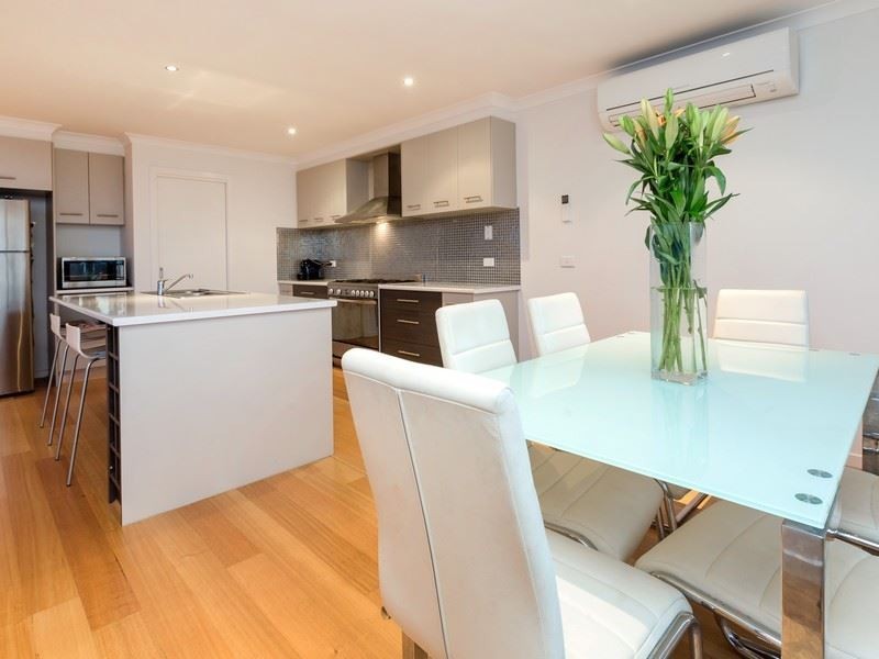 25 Sunhill Road, Mount Martha VIC 3934