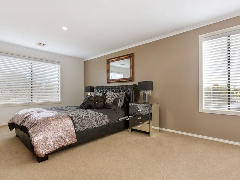 28 Samantha Drive, Mornington VIC 3931