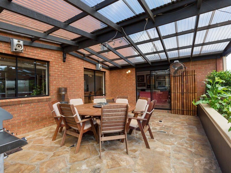 28 Samantha Drive, Mornington VIC 3931