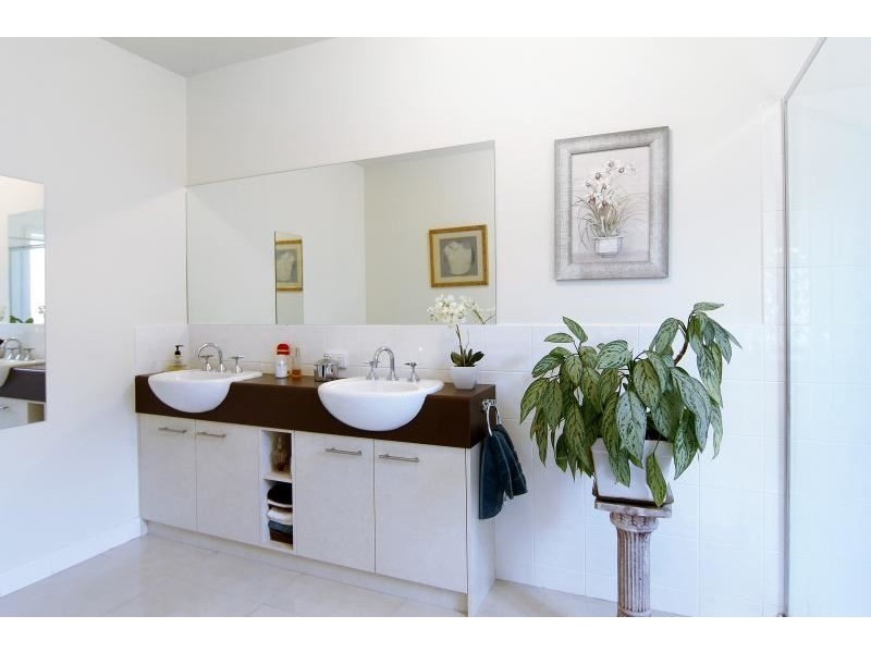 1a Tira Court, Mornington VIC 3931