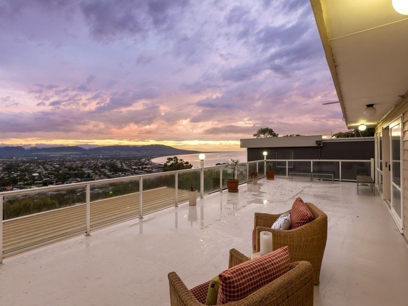 73 Grandview Terrace, Mount Martha VIC 3934