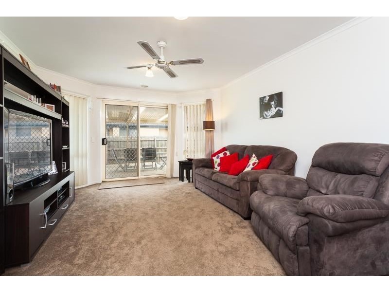 7 Henrietta Place, Mount Martha VIC 3934