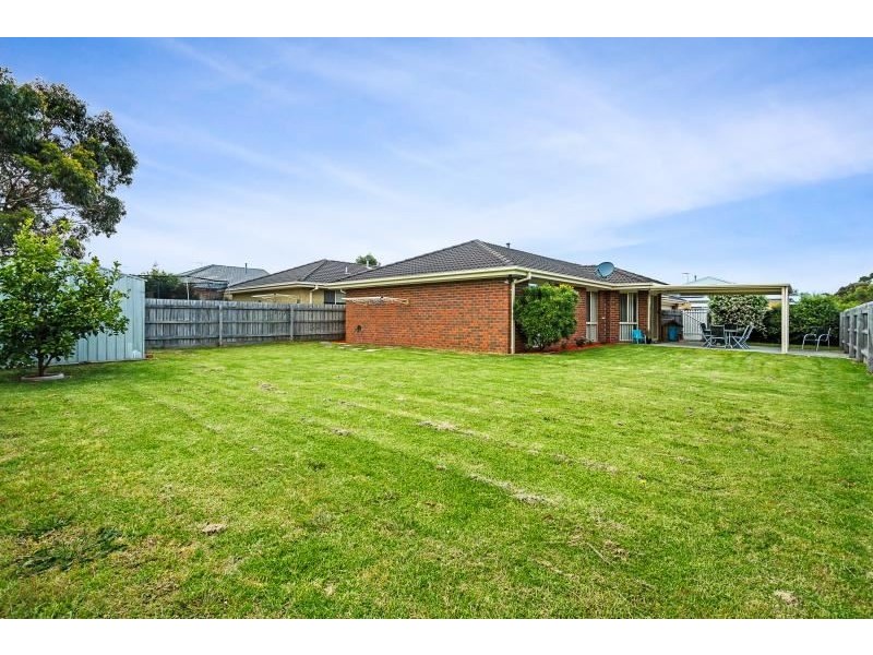7 Henrietta Place, Mount Martha VIC 3934