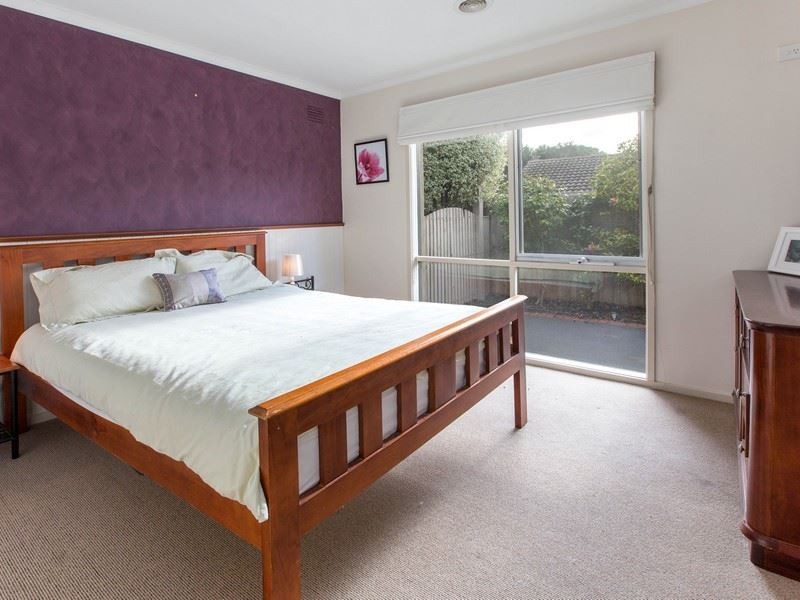 99 Strachans Road, Mornington VIC 3931