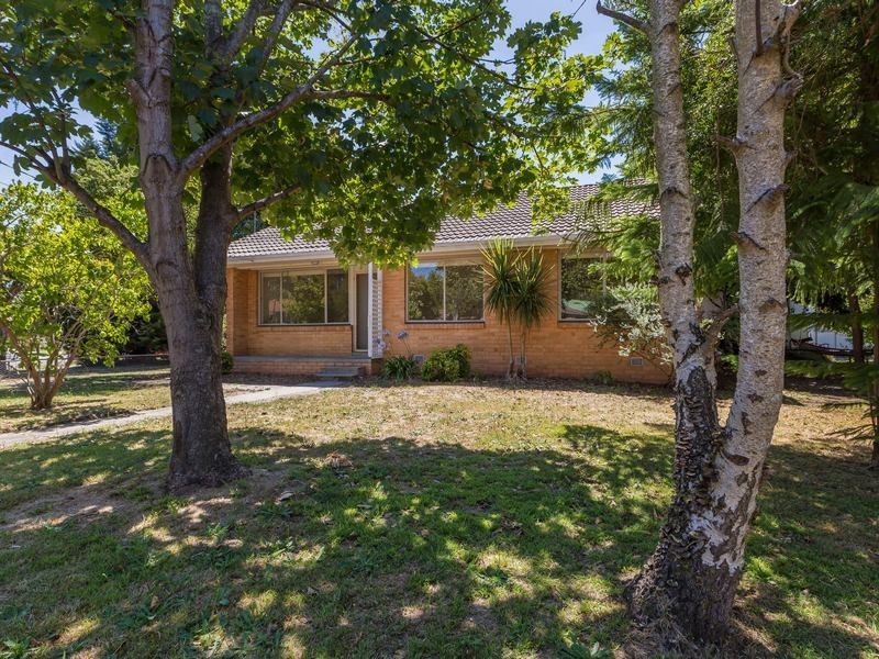 79 Rosemary Crescent, Frankston North VIC 3200
