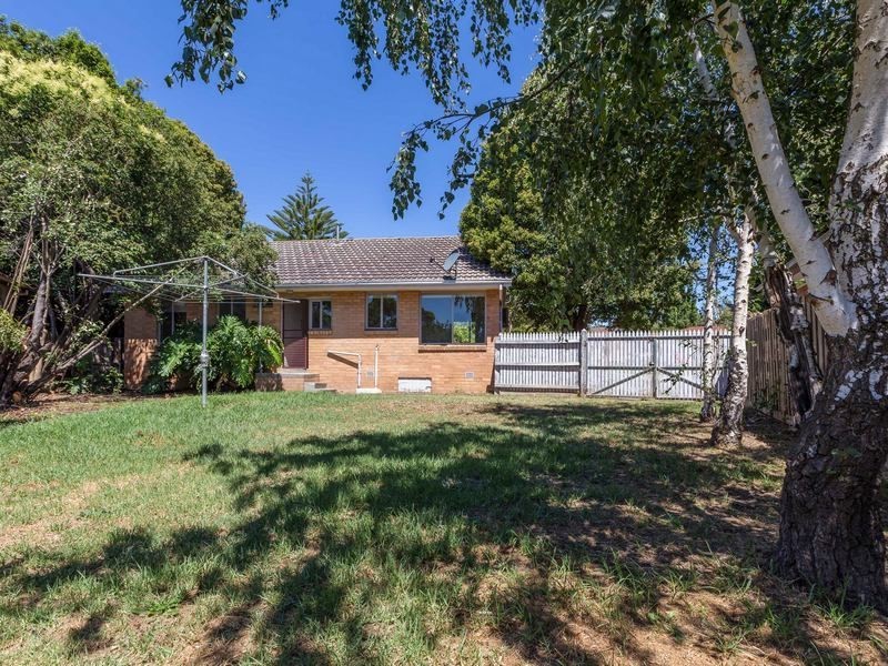 79 Rosemary Crescent, Frankston North VIC 3200