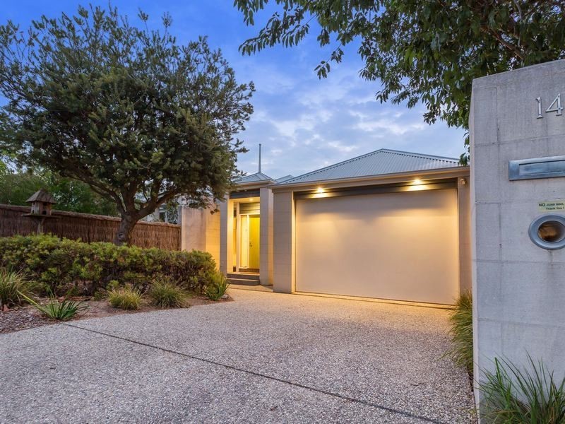 14 Williams Road, Mornington VIC 3931