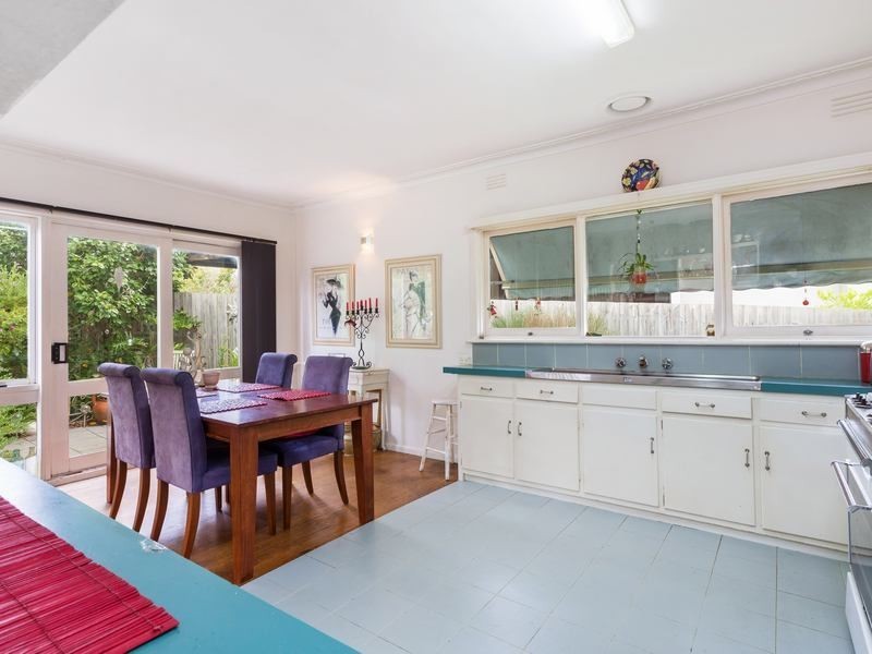 24 Tara Drive, Frankston VIC 3199