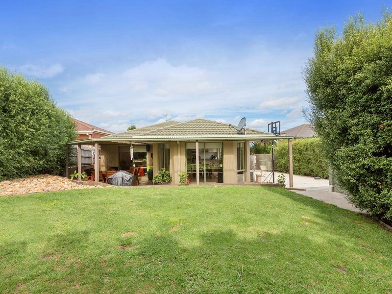7 Netherclift Court, Mornington VIC 3931