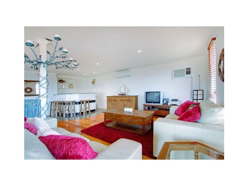 1 Webb Street, Mornington VIC 3931