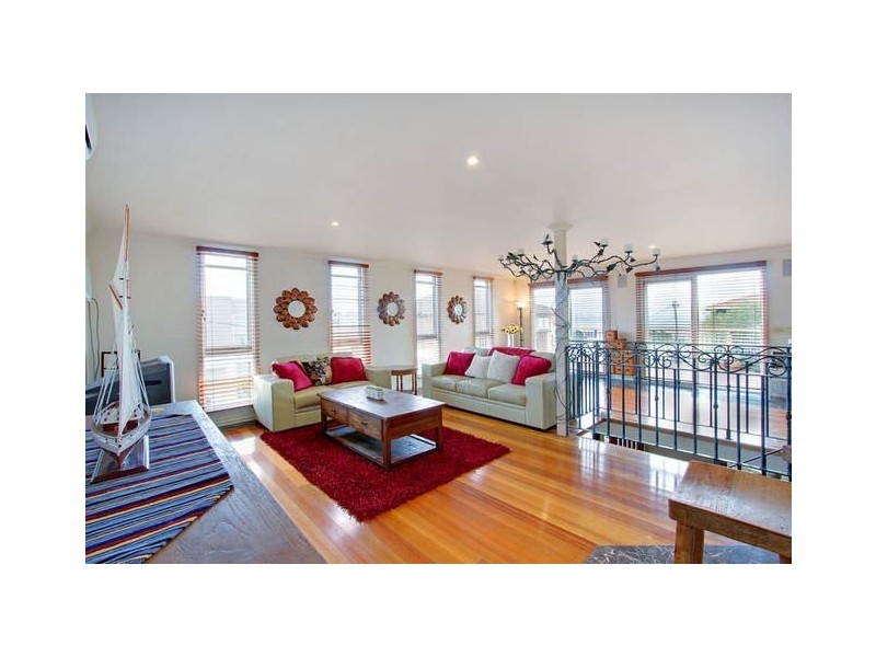 1 Webb Street, Mornington VIC 3931