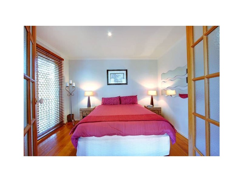 1 Webb Street, Mornington VIC 3931