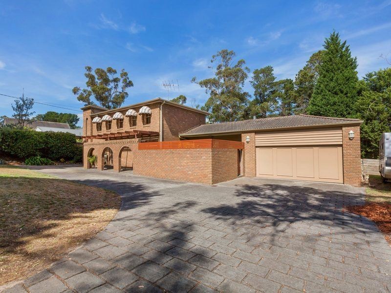 17 Blake Court, Mount Eliza VIC 3930