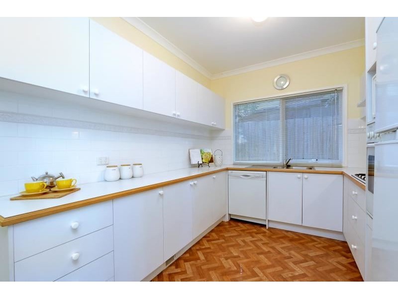 13 Philip Street, Mornington VIC 3931