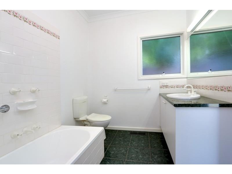 13 Philip Street, Mornington VIC 3931