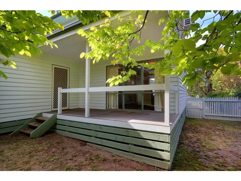 13 Philip Street, Mornington VIC 3931