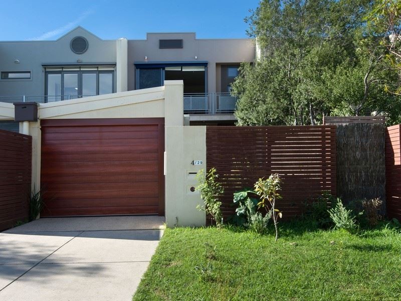 4/29 Seaton Road, Mornington VIC 3931